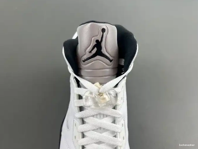 Cheap LUCY RETRO DD0587-110 AIR 5 JORDAN BLACK' 'WHITE 0530